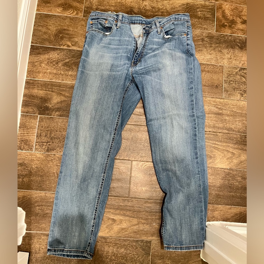 Levi Strauss & Co 541 size 35x32 Jeans